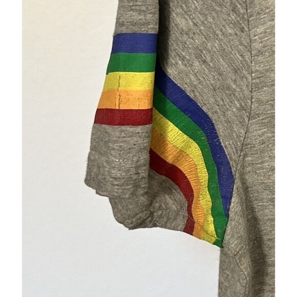 On Fire Melanin Women's Gray Short Sleeve Shirt 1X with Hood Queen Beautiful - Picture 6 of 10